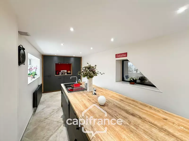 Maison, 197 m²