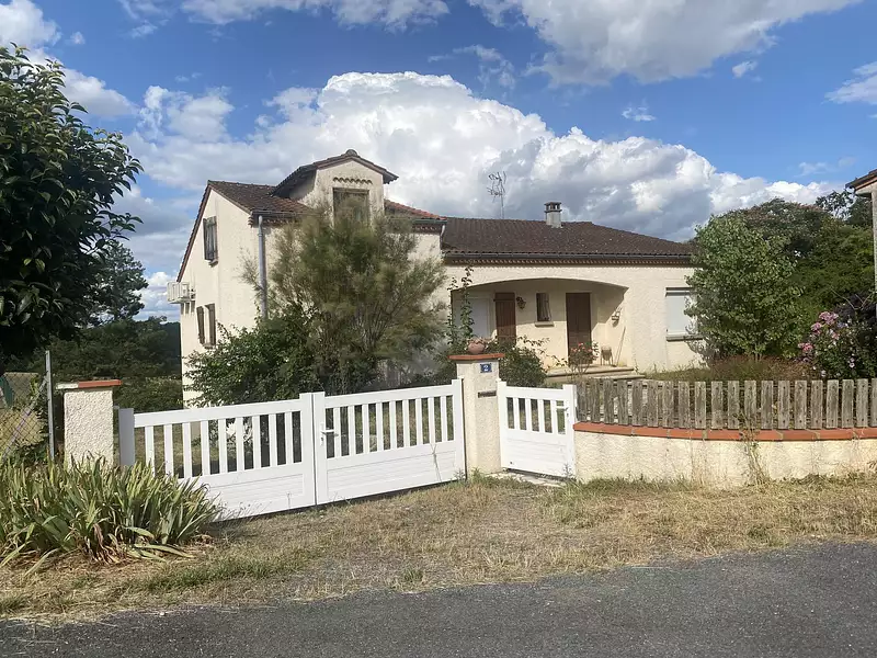 Maison, 360 m²