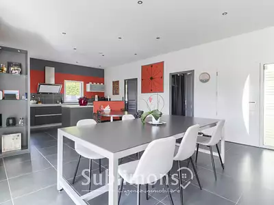 Maison, 150 m²