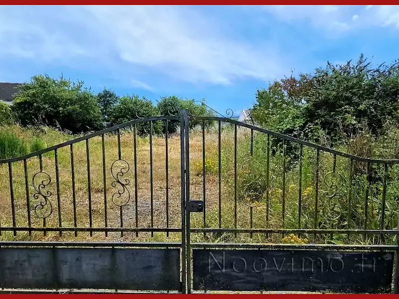 Terrain, 897 m²