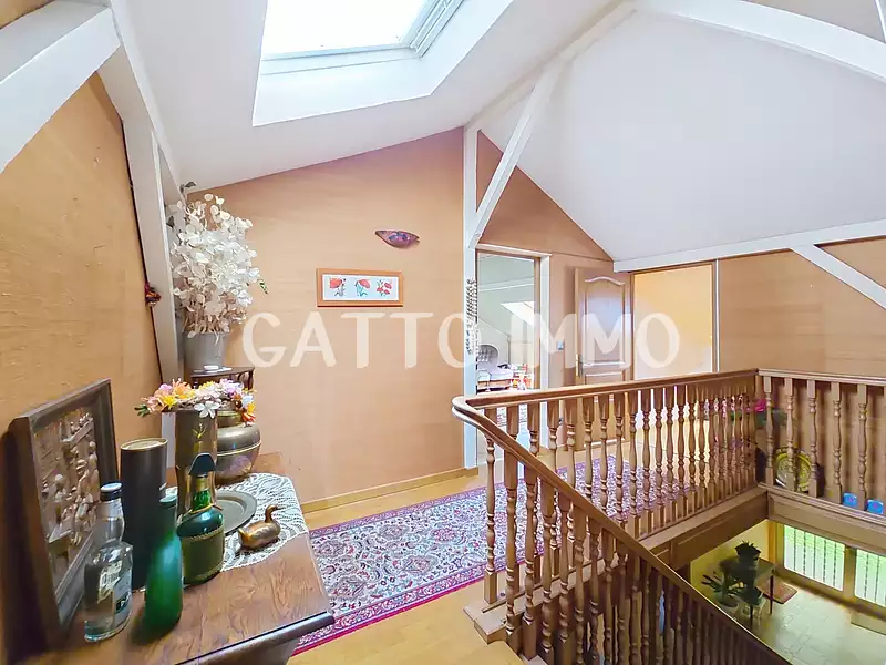 Maison, 200 m²