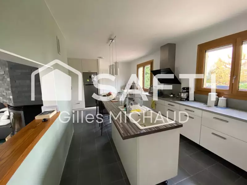 Maison, 170 m²