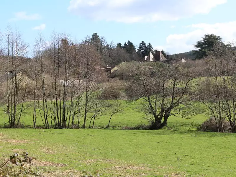 Maison, 1 500 m²