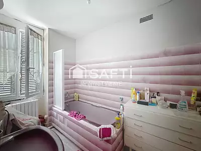 Maison, 180 m²