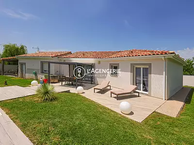 Maison, 121 m²