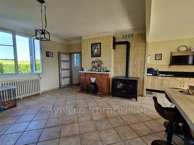 Maison, 216 m²