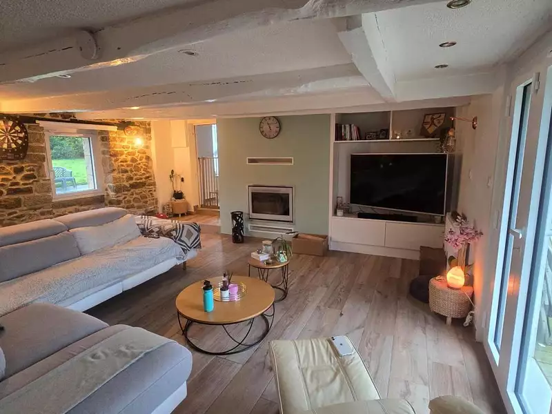 Maison, 215 m²