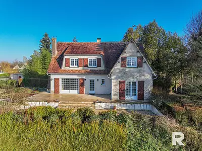 Maison, 168 m²