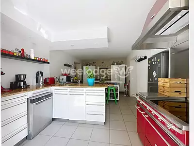 Maison, 280 m²