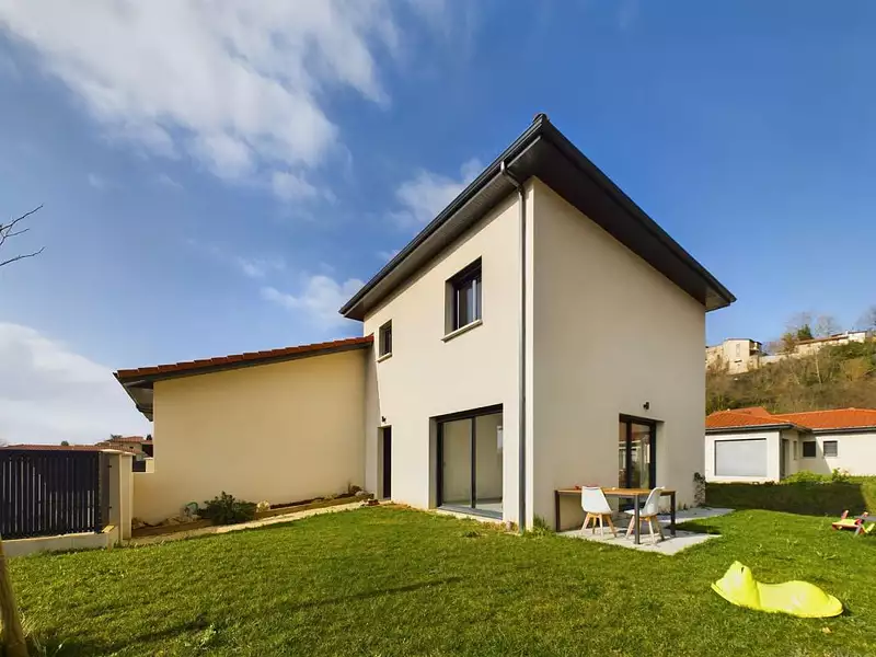 Maison, 102 m²