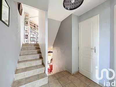 Maison, 166 m²