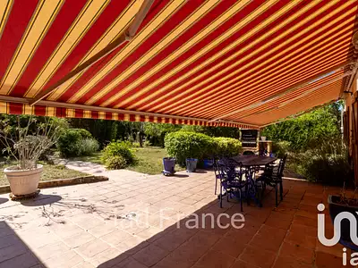 Maison, 192 m²