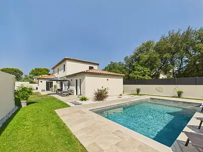 Maison, 181 m²