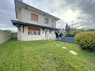 Maison, 84 m²