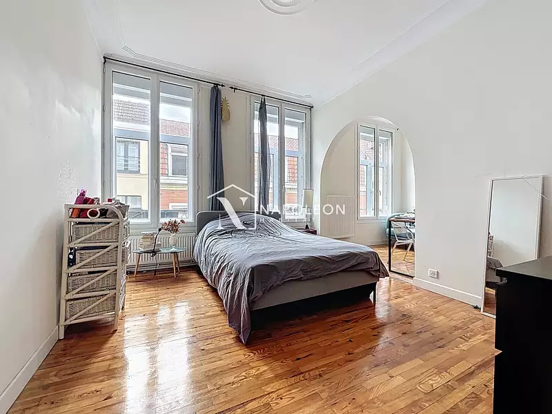 Maison, 275 m²