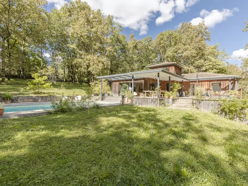 Maison, 223 m²