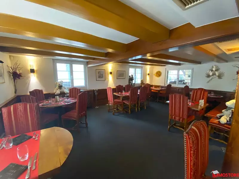 Maison, 370 m²
