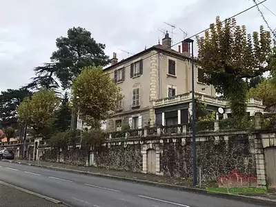 Immeuble, 360 m²