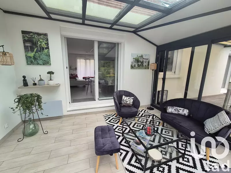 Maison, 143 m²