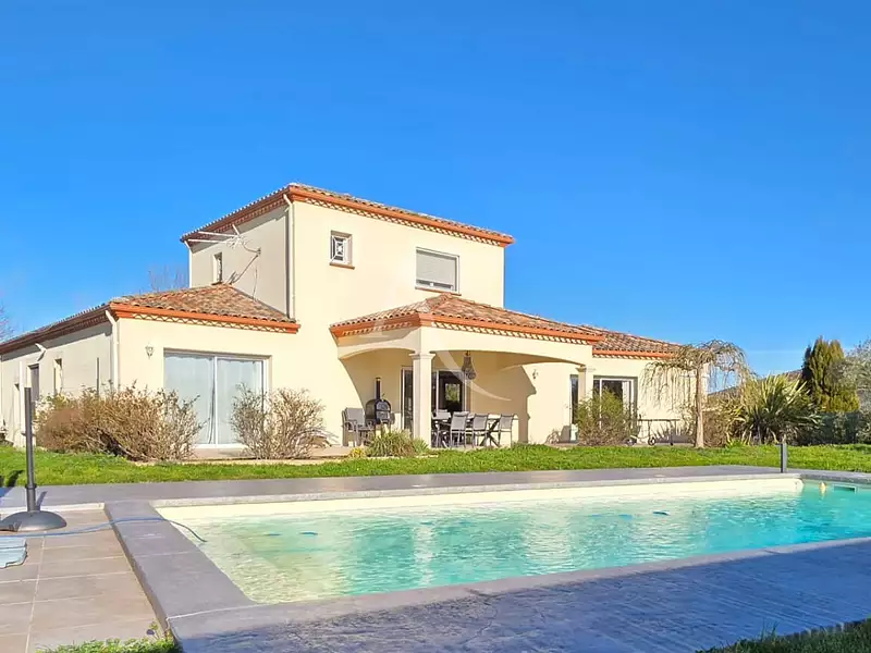 Maison, 148 m²