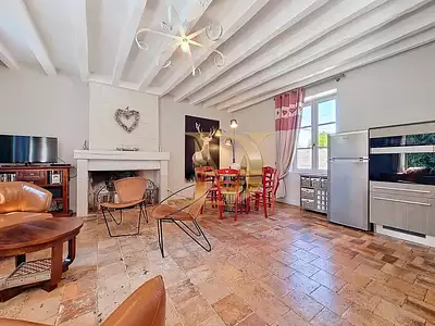 Maison, 350 m²