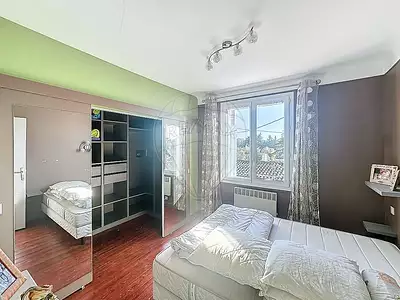 Maison, 300 m²
