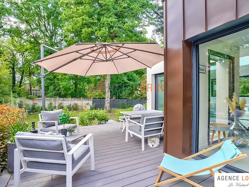 Maison, 270 m²