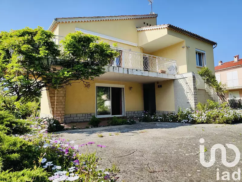 Maison, 146 m²