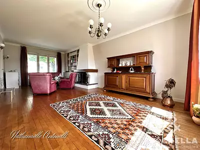 Maison, 233 m²