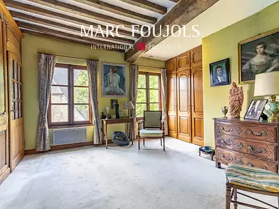 Maison, 230 m²