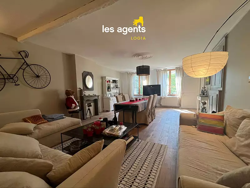 Maison, 320 m²