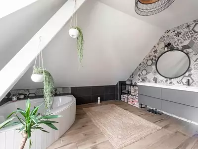 Maison, 240 m²