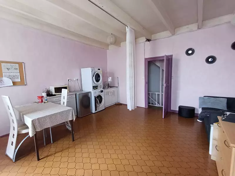 Immeuble, 328 m²
