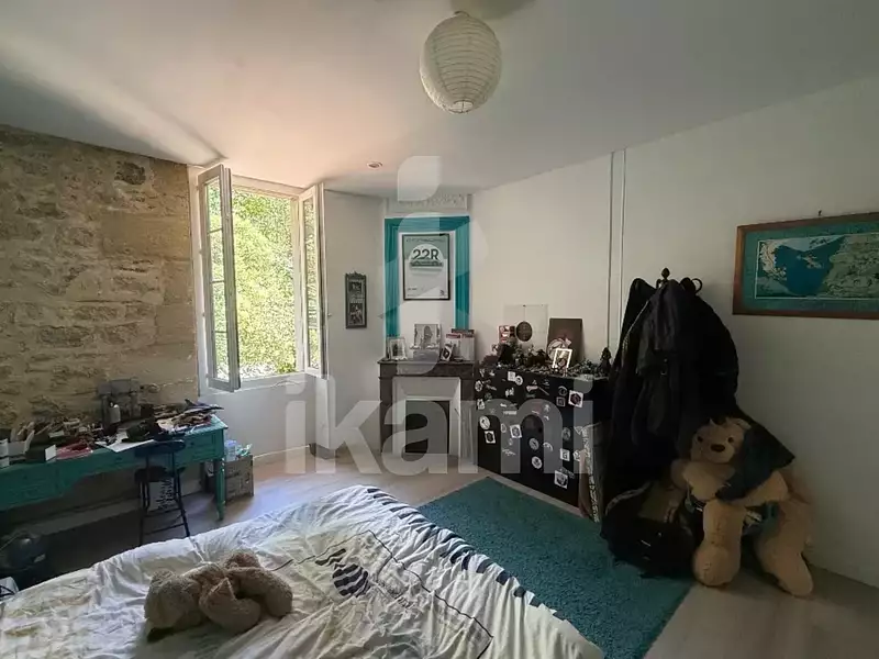 Maison, 356,94 m²