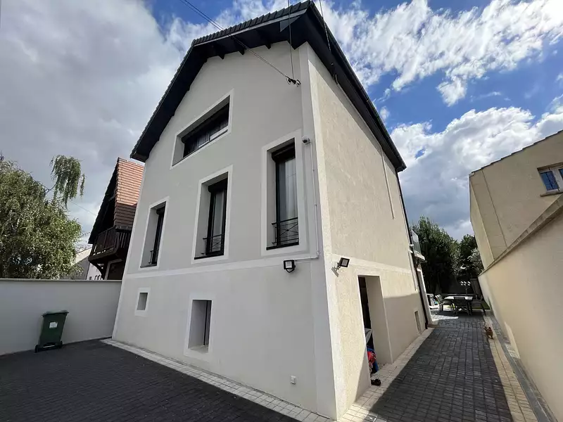 Maison, 147 m²