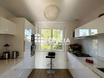 Maison, 155 m²