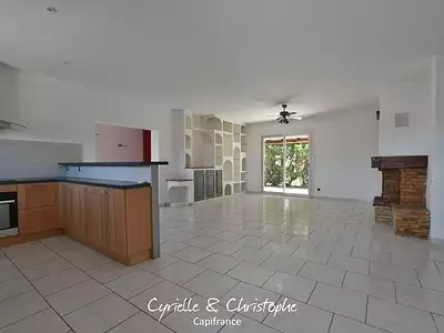 Maison, 146 m²