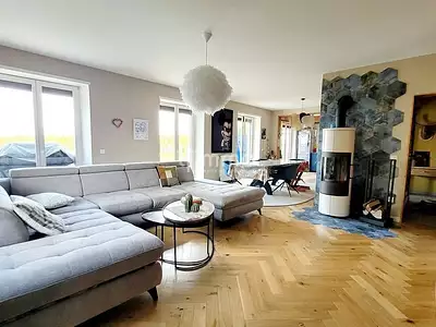 Maison, 192 m²