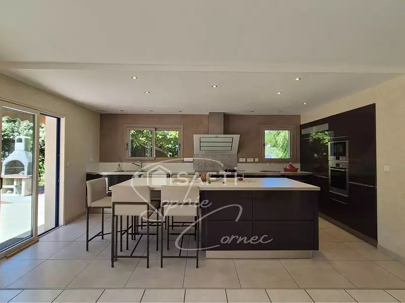 Maison, 125 m²