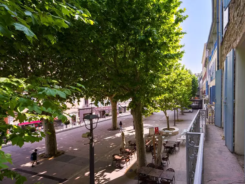 Immeuble, 267 m²