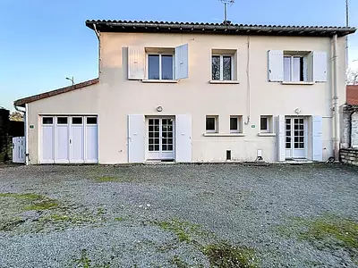 Maison, 212 m²