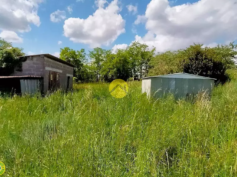 Terrain, 1 578 m²