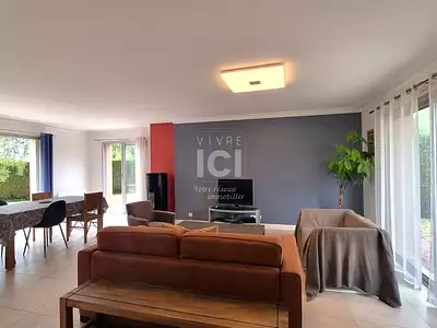Maison, 141 m²