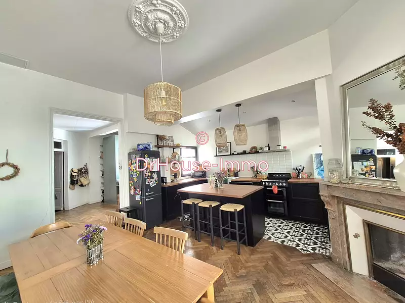 Maison, 169 m²