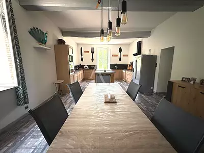 Maison, 373,94 m²