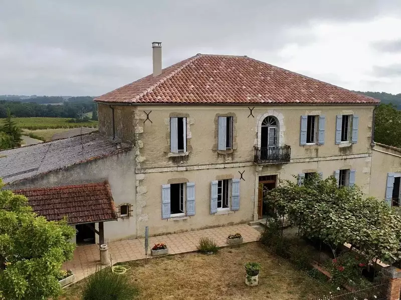Maison, 357 m²