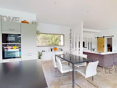 Maison, 170 m²