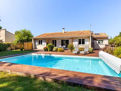 Maison, 146 m²