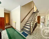 Maison, 215 m²