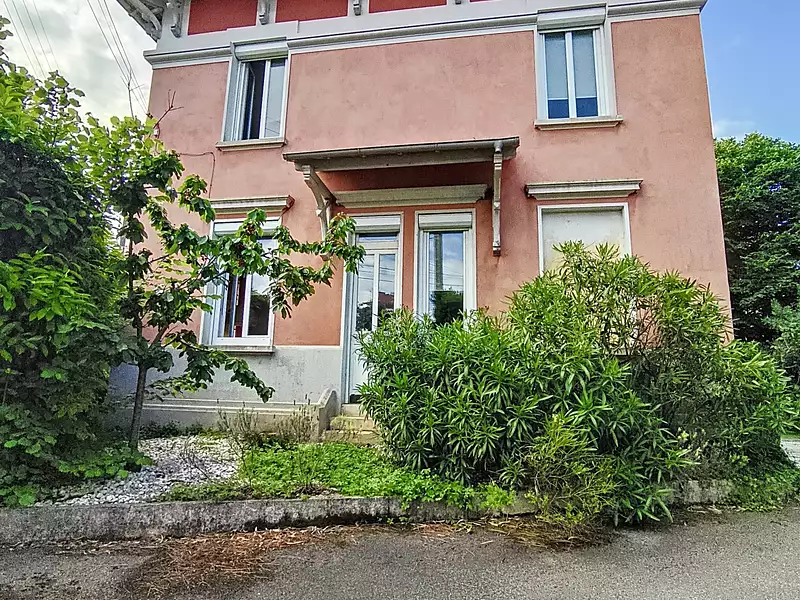 Maison, 174 m²